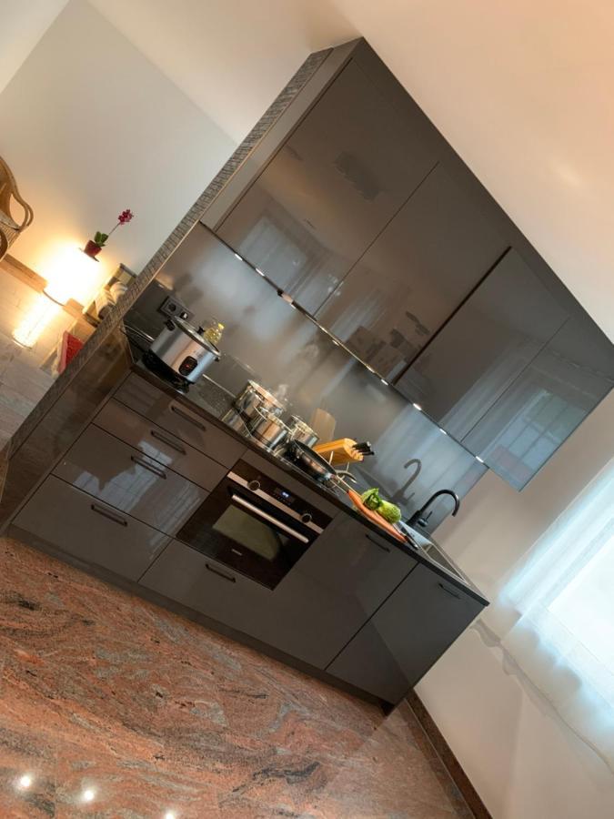 Mosaikhaus Smart Home Würselen Esterno foto